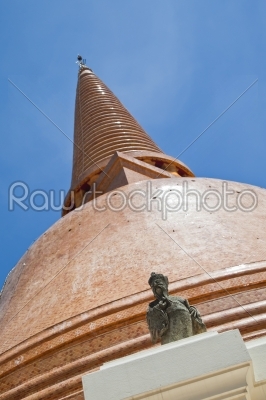 biggest pagoda