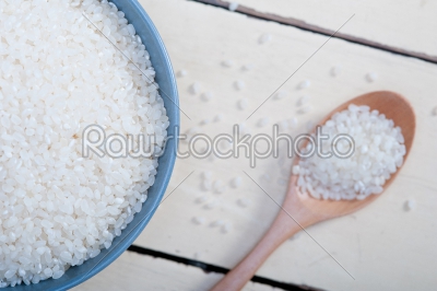 raw white rice 